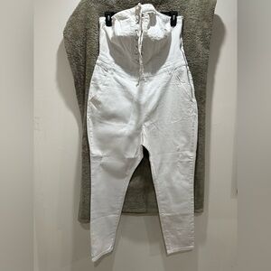 VENUS Elegant White Jumpsuit